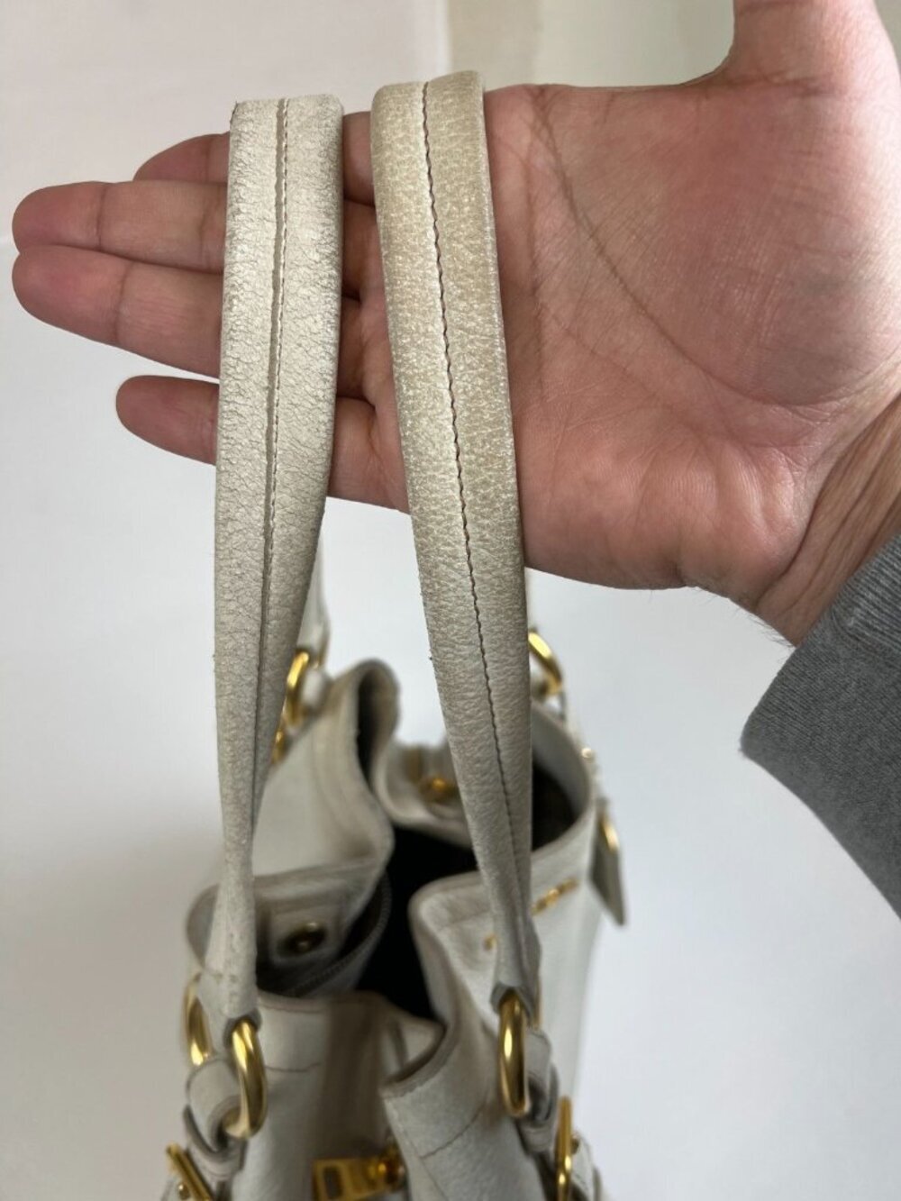 Prada Women White Vitello Daino Pebbled Leather Tote Bag Gold Hardware Large - Picture 16 of 16